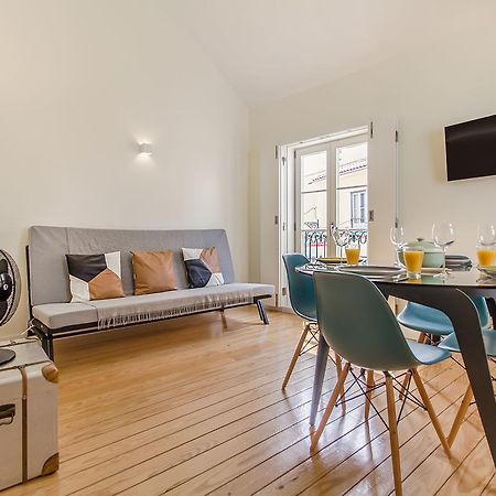 Design Apartment In Typical Alfama Лиссабон Экстерьер фото